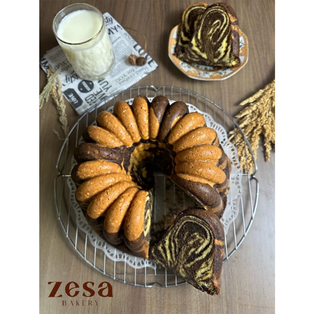 

Bolu Marmer Ukuran Besar 24cm Homemade Premium