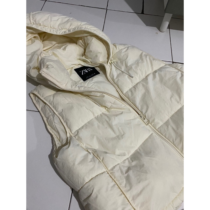 Preloved Zara Puffer Vest / Rompi gelembung zara bekas / Puffer wanita musim dingin
