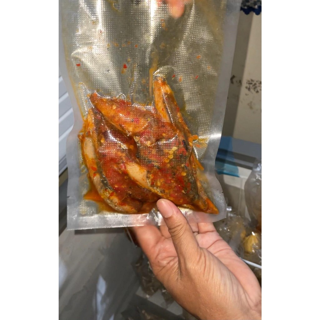 

Ikan Tongkol Bumbu Merah 250 gram vacuum pack