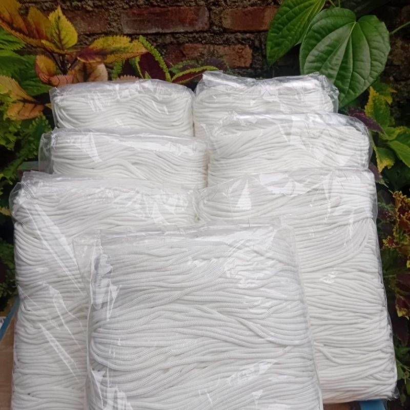 

tali kur 3 mm warna putih 1kg