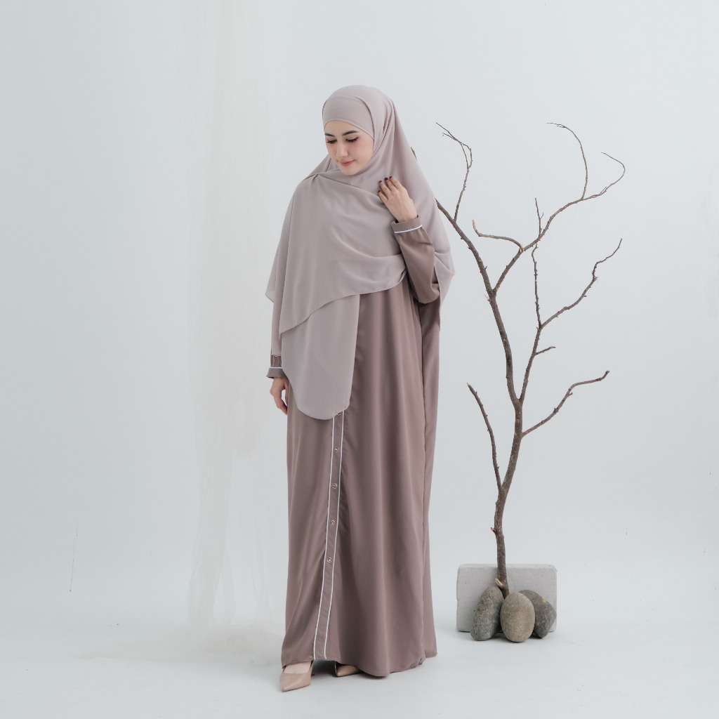 RB Zahwa Official - Chayra French Square Hijab Segi Empat Bahan Ceruty Baby Doll Premium Super Adem
