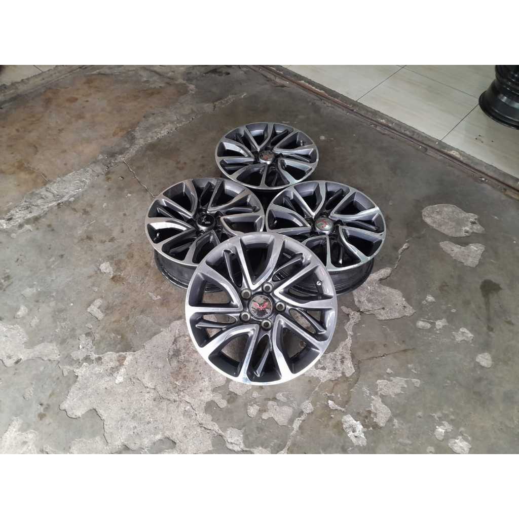 Velg Mobil Bekas R16 Copotan Ori Wuling Cortez Pcd 5x114,3 Ring 16 Bisa Buat Wuling Almaz Pelek Raci