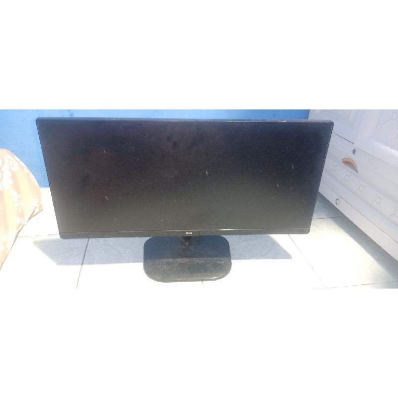 monitor IPS 25 in LG kondisi layar rusak