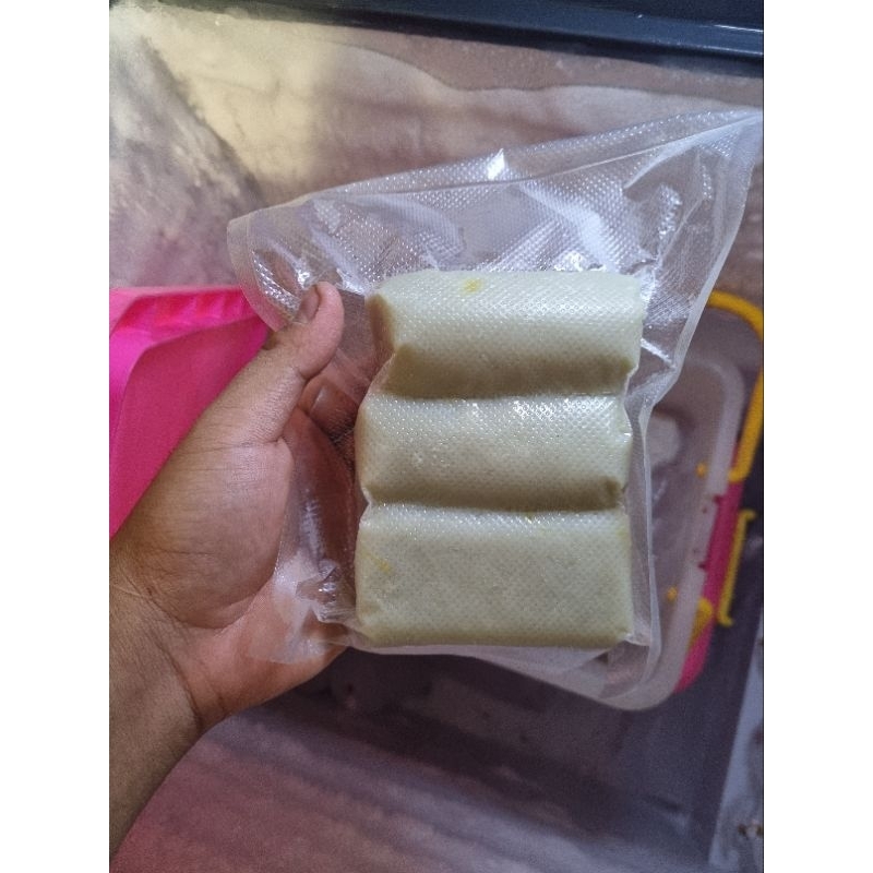 

100% OTENTIK PEMPEK LENJER BESAR ASLI PALEMBANG – LEMBUT, KENYAL, DAN GURIH!