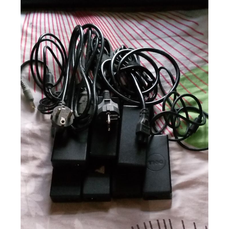 Di Jual Borongan Adaptor Laptop Second
