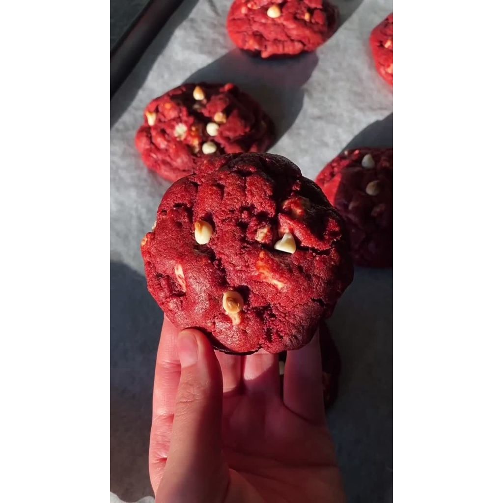 

Soft Cookies premium homemade Redvelcheese (Redvelvet Cheese) by BITE.CO (MIN ORDER 3PCS YA BITERS)