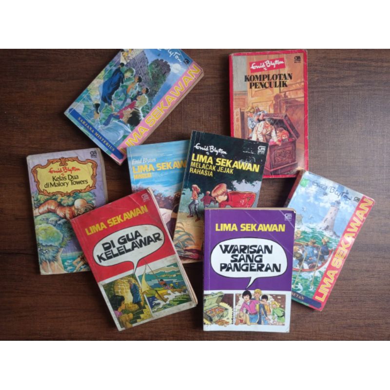 Buku Enid Blyton (banyak judul)