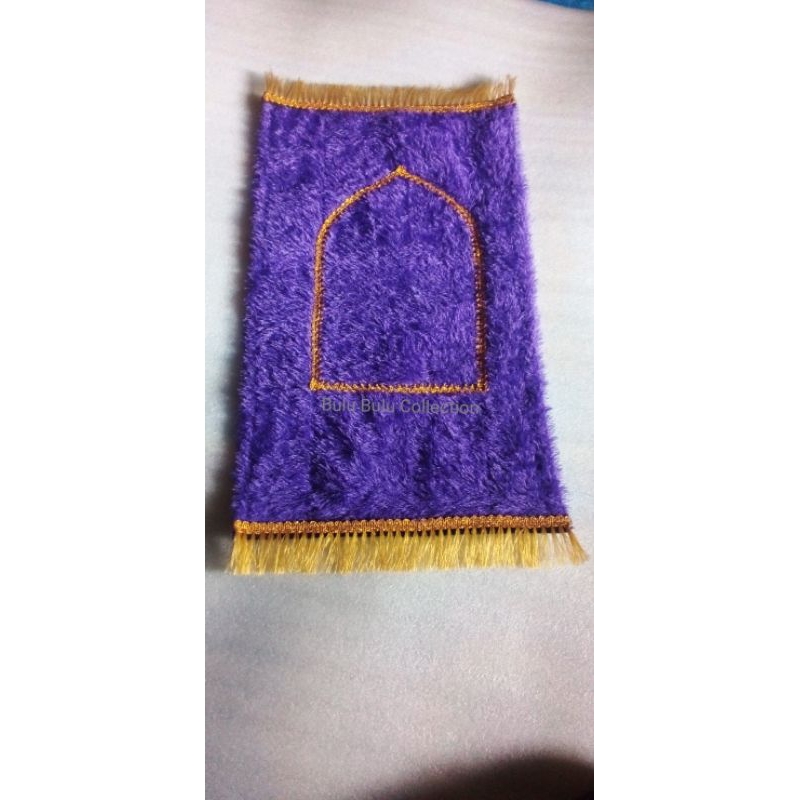 Sajadah Sujud Bulu Tebal Sajadah Kuba Kecil Kepala Sejadah Mini Bulu Polos 60cm×35cm