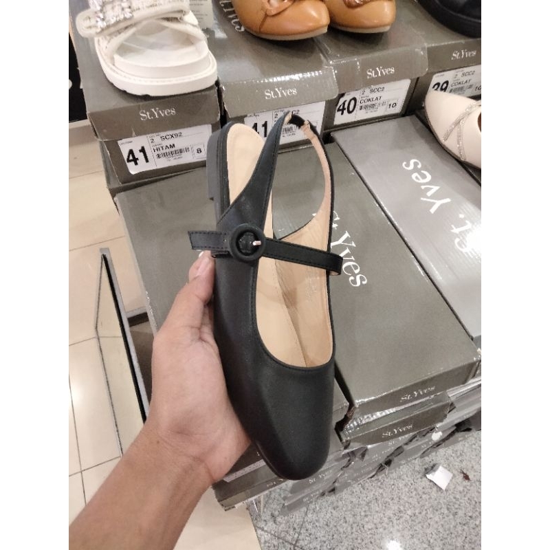 sandal wanita st yves dari matahari