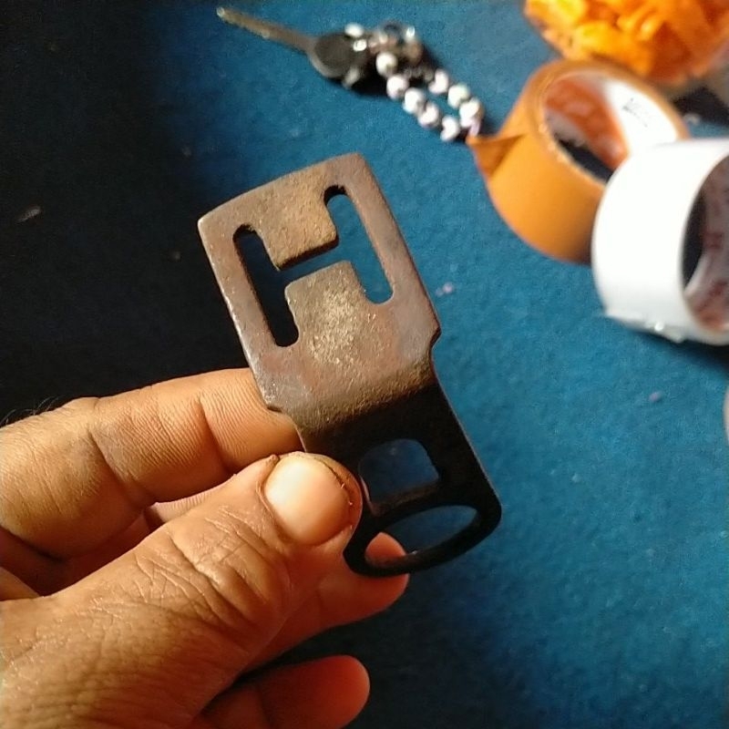 holder lampu sepeda onthel lawasan hercules basikal tua