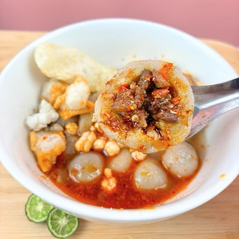 

Baso aci isi tetelan pedas