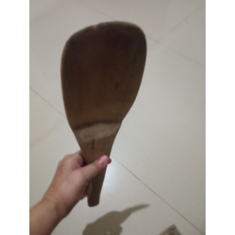 centong nasi kayu  jadul lawas tua anti bekas pakai