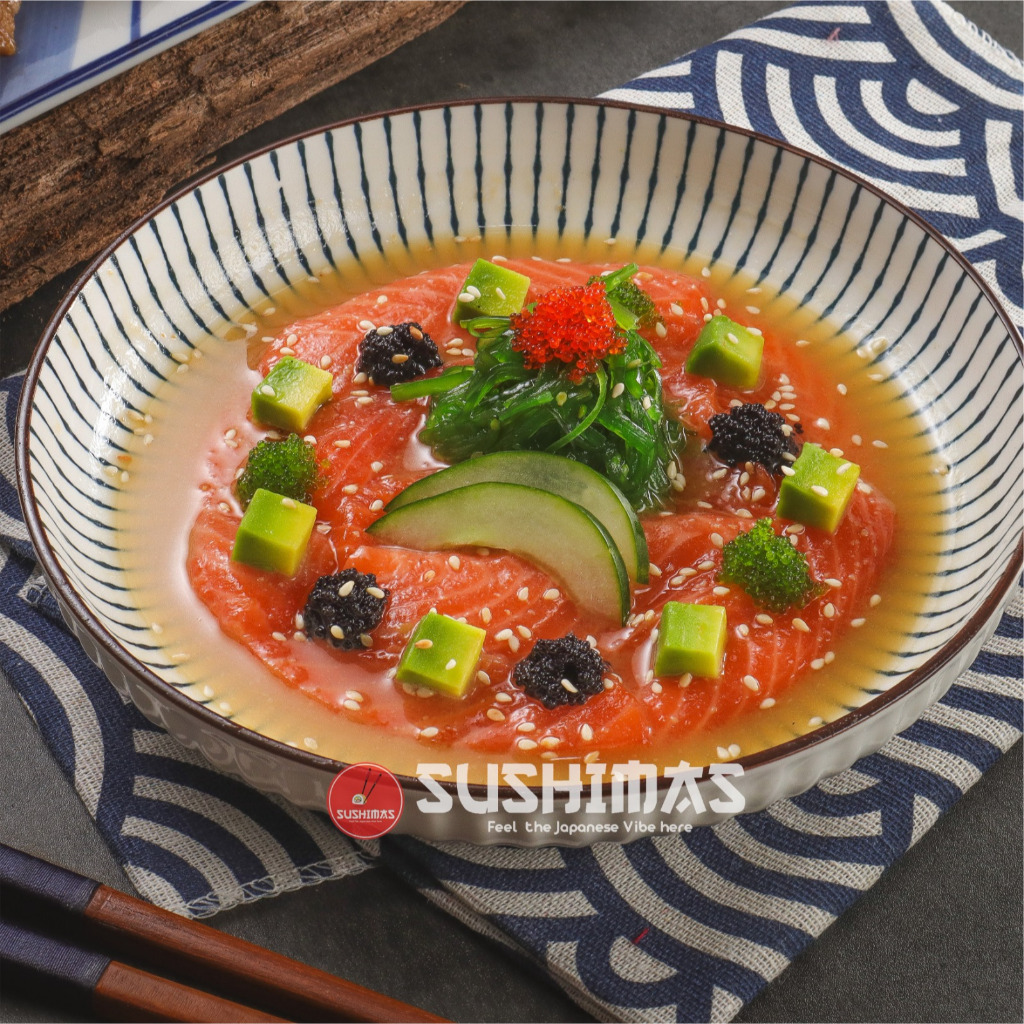 

SALMON CARPACCIO SALMON FRESH SLICE, AVOCADO, KYURI, SEAWEED SALAD, TOBIKO, MISO VINIGRETTE, SESAME SEED