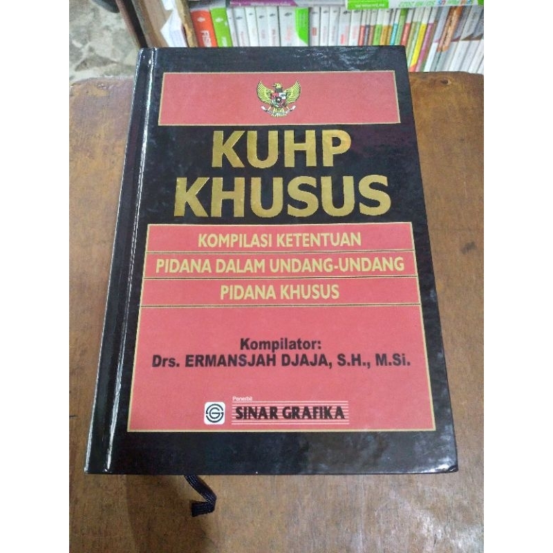 KUHP KHUSUS kompolasi ketentuan pidana dalam undang-undang pidana khusus