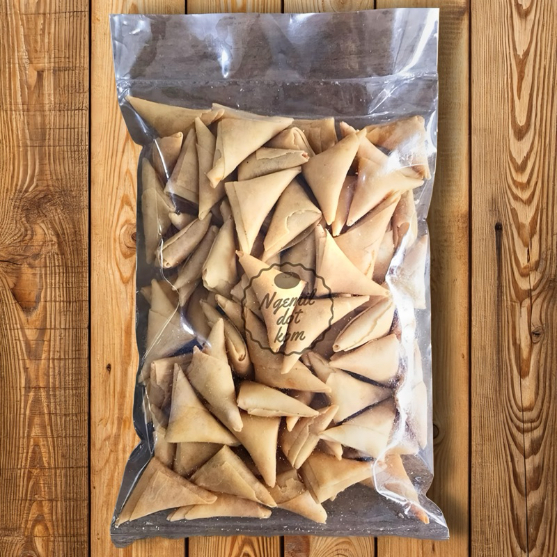 

SAMOSA AYAM 250gr / SAMOSA KERING / SAMOSA SARIKAYA / SAMOSA PEDAS MANIS