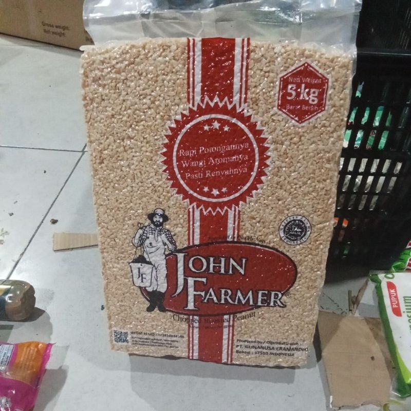 

Jhon farmer kacang cincang sangrai 5kg