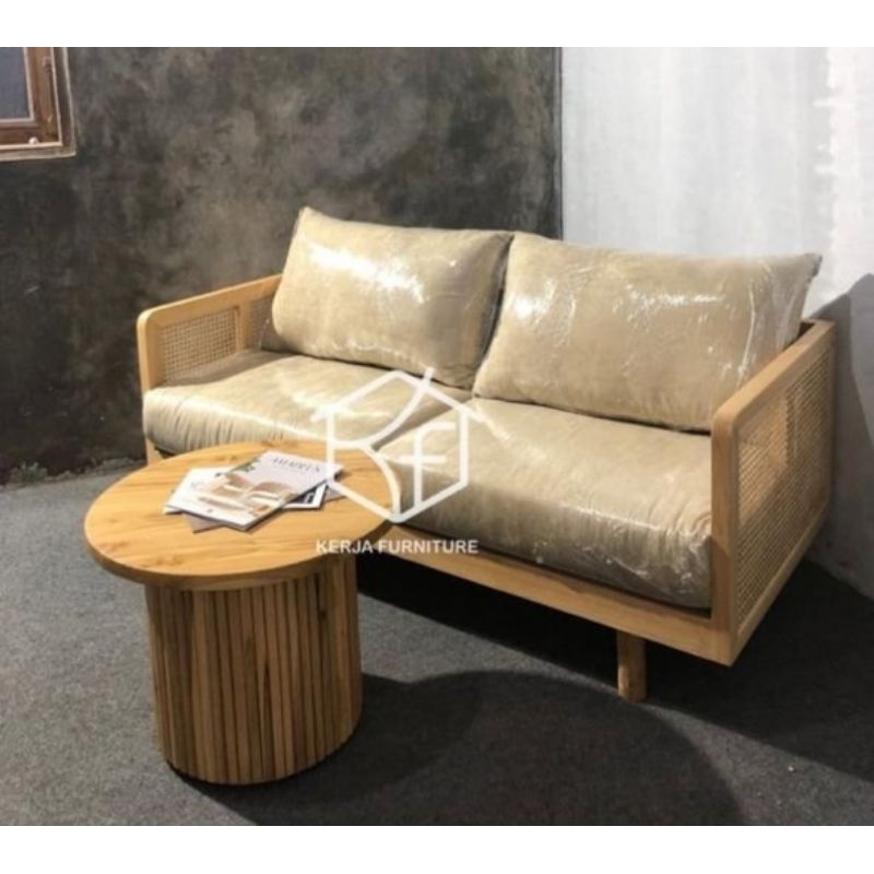 sofa rotan,stool & meja bulat