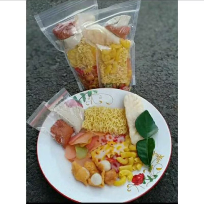 

TERMURAH SEBLAK INSTAN KOMPLIT seblak kering bikin kenyang makanan kuah siap kirim seluruh indonesia