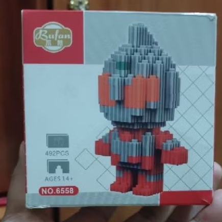Mainan lego Ultraman untuk 14th ke atas