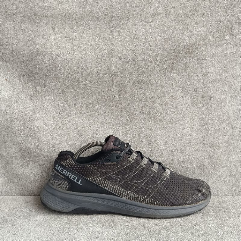 Sepatu Outdoor Merrell Low Size 44