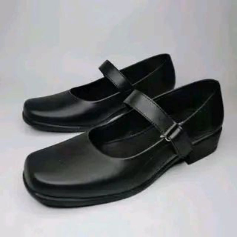 sepatu hitam pentopel sepatu hitam polos wanita sepatu kerja
