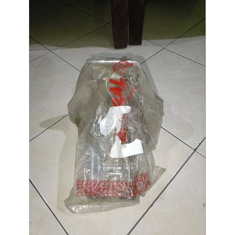 rak jepit depan Astrea grand prima original AHM Honda