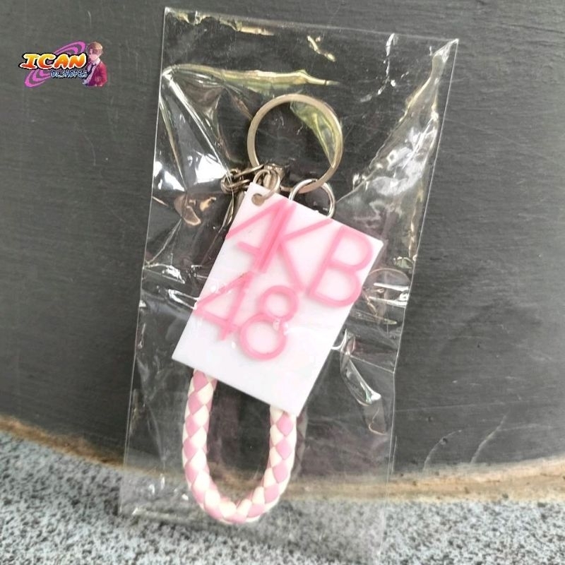 Bag Charm AKB48 Putih Keychain Gantungan Kunci Idol Jepang Mirip JKT48
