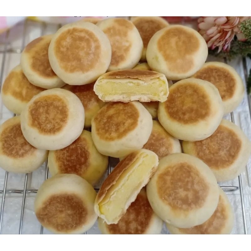 

Bakpia Kacang Hijau 1 kotak (isi 15) + gratis packing kardus