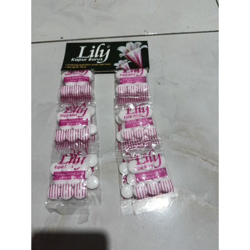 kapur barus Lily,1renteng 12bungkus