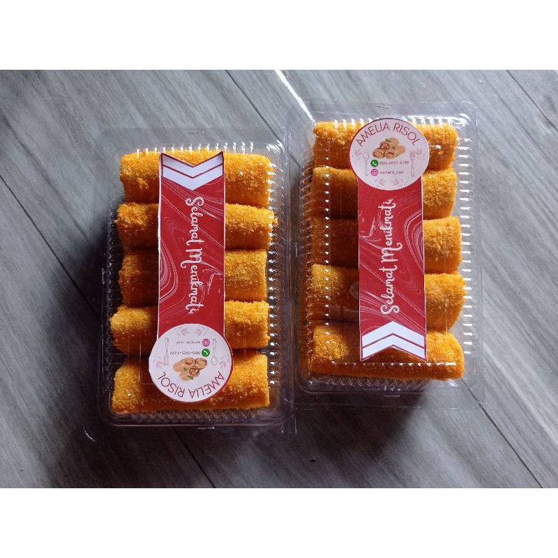 

Risoles Frozen Amelia Risol isi Ayam Suwir Pedas