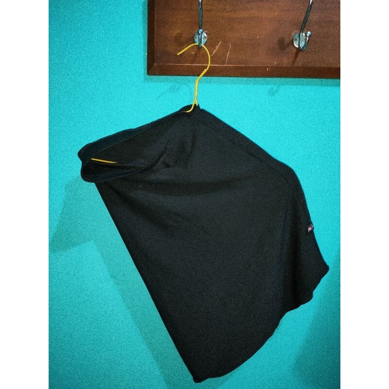 preloved bergo hitam pendek