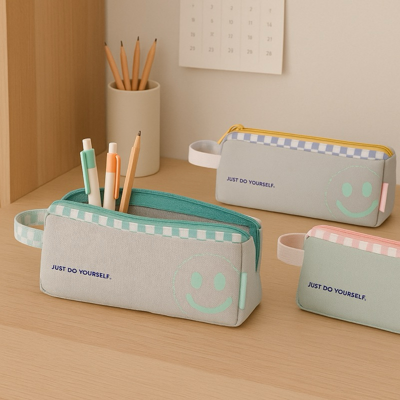 

Scoop Tempat Pensil / Pencil Case Smile 41364200