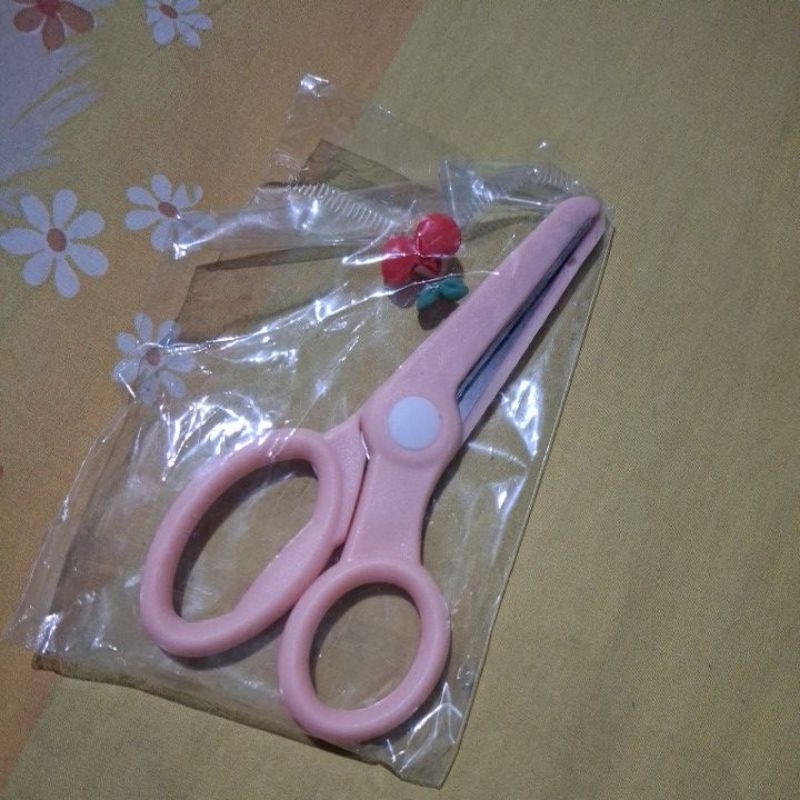 

GUNTING KERTAS (NEW)