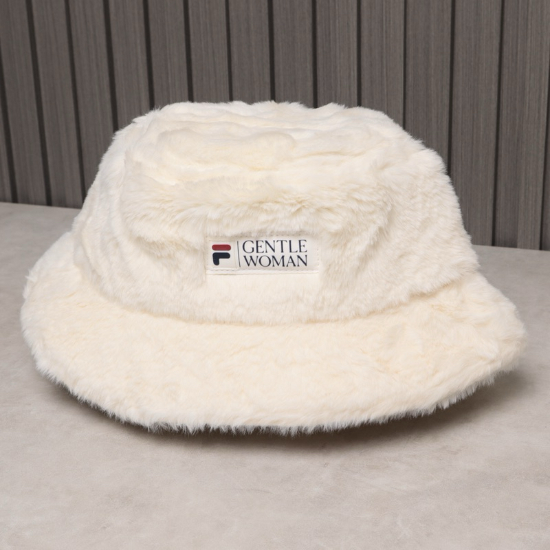 Gentle Woman Fila Bucket Hat Shearling - Authentic