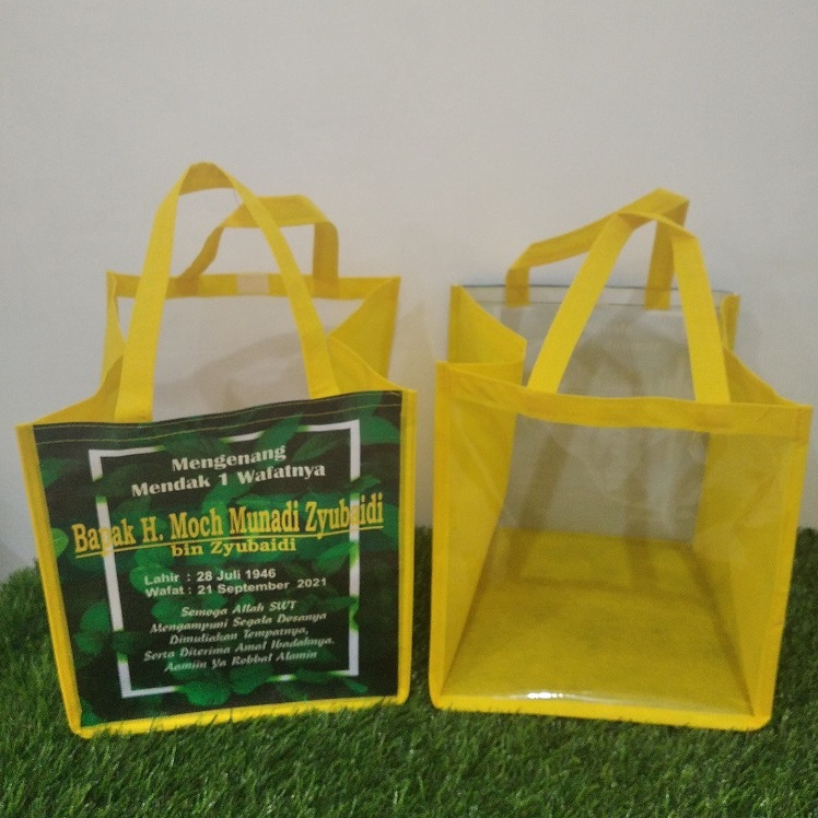 

Tas Ultah Anak /Goodie Bag/ tas mika 17x17x25