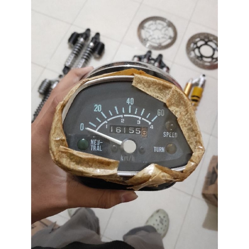 Speedometer + Headlamp Harley Davidson