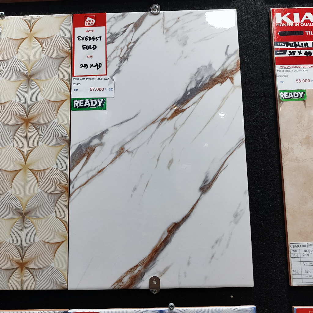 Keramik Dinding Halus 25x40 Asia Everest Gold - Keramik Dinding Dapur & Kamar Mandi