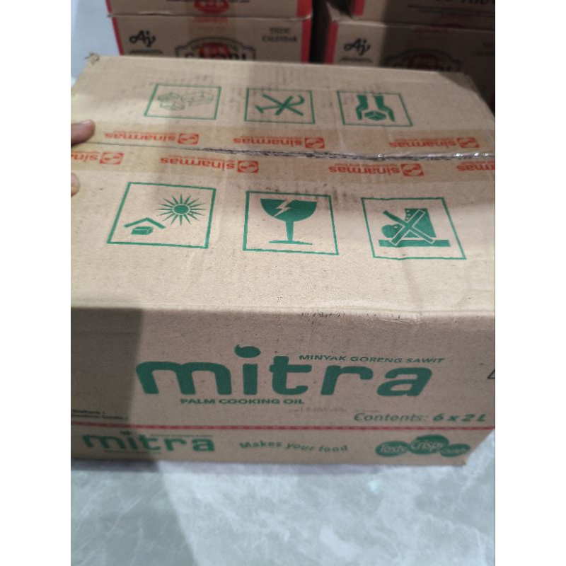 

Minyak Mitra 2L (1 dus)
