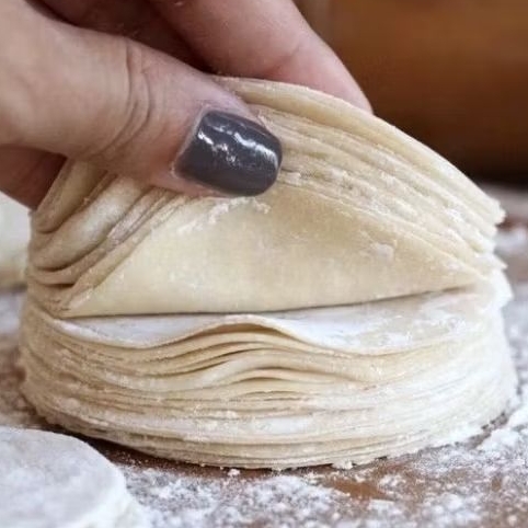 

(INSTANT DAY) Kulit Dimsum isi 50-60 Putih Ukuran 7 8 9 10cm / Kulit Gyoza Premium Lentur & Kenyal