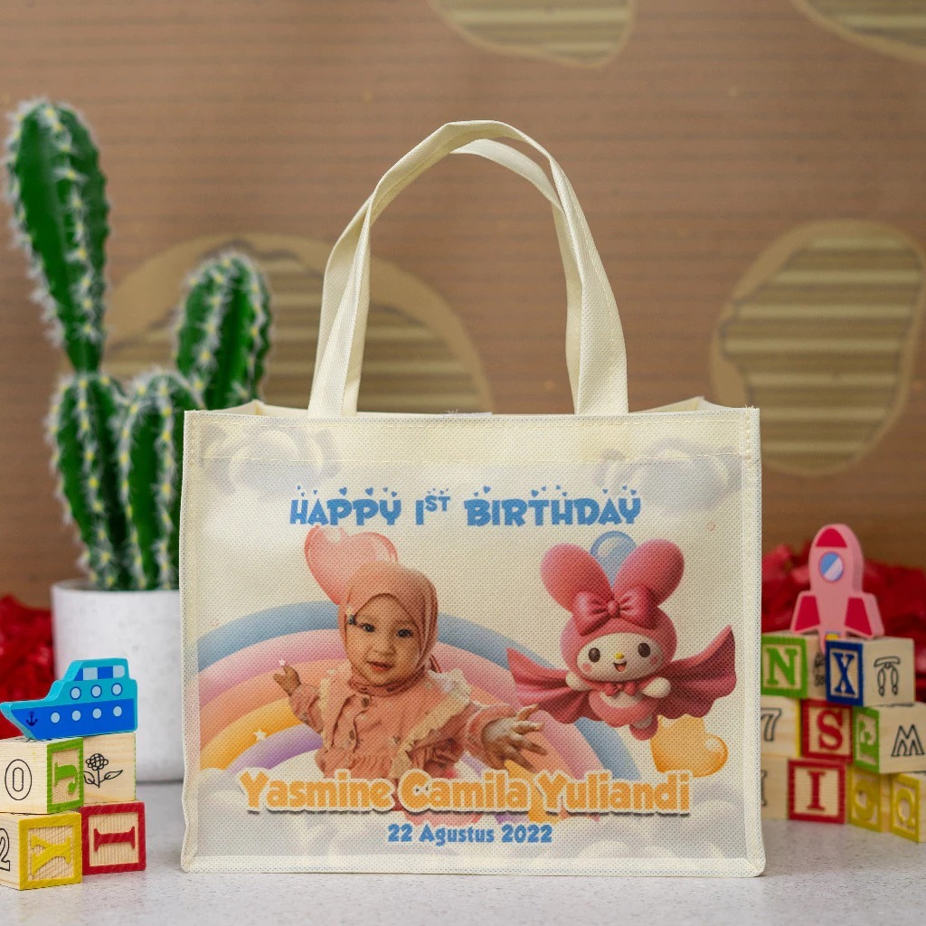 

Custom Tas Souvenir SpunPrint ulang tahun Anak / Bingkisan Anak