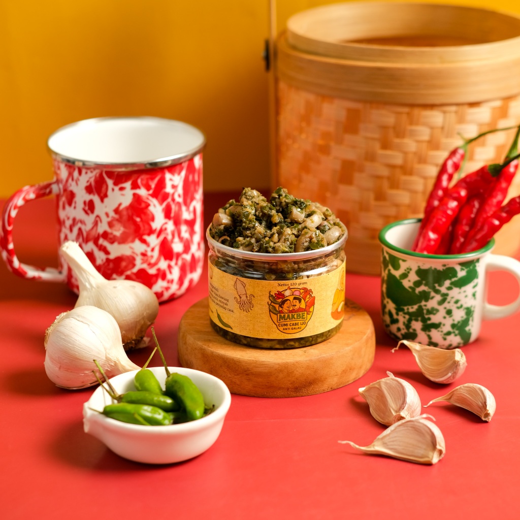 

Sambal Cumi Pedas - Sambel Cumi Pedas Makbe 120 Gram - Kemasan Kaleng Siap Makan Asli Homemade - Cumi Original Viral Murah Enak Bikin Nagih - Rumah Emak & Babeh Juara