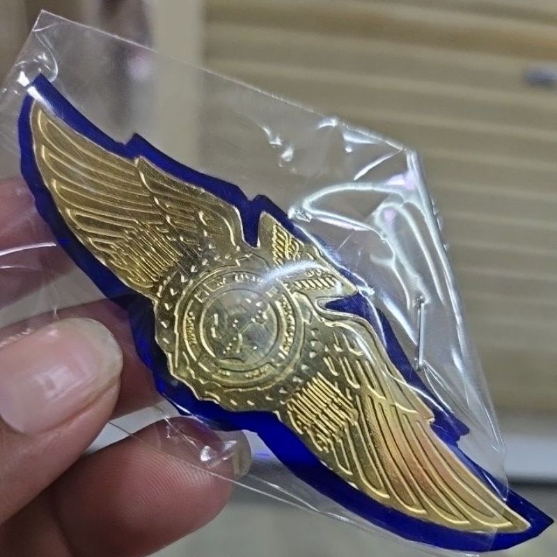 

wings stip fasis magnet