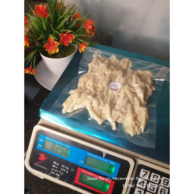 

ceker tanpa tulang by aishamry frozen food siap langsung di olah