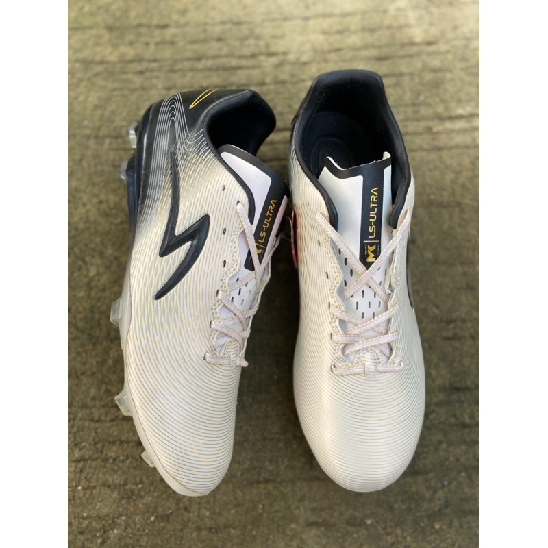 specs ls ultra fg klok size 44 bnib