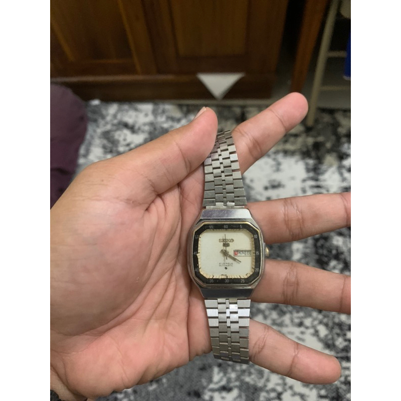 Seiko 5 tv shape automatic