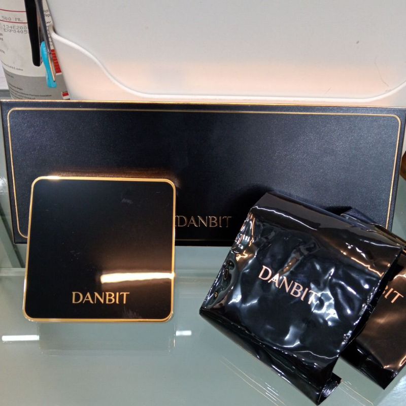 DANBIT BEDAK BASAH CREME+HILIGHTER (JUTANHAK)