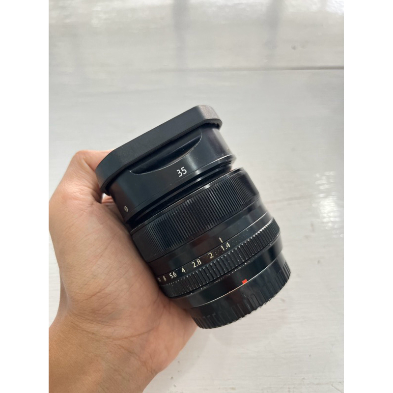 lensa mirorless FUJIFILM 35mm f1.4