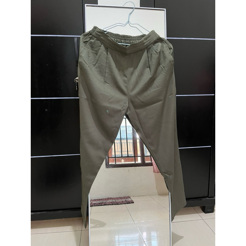 celana panjang preloved earth music & ecology