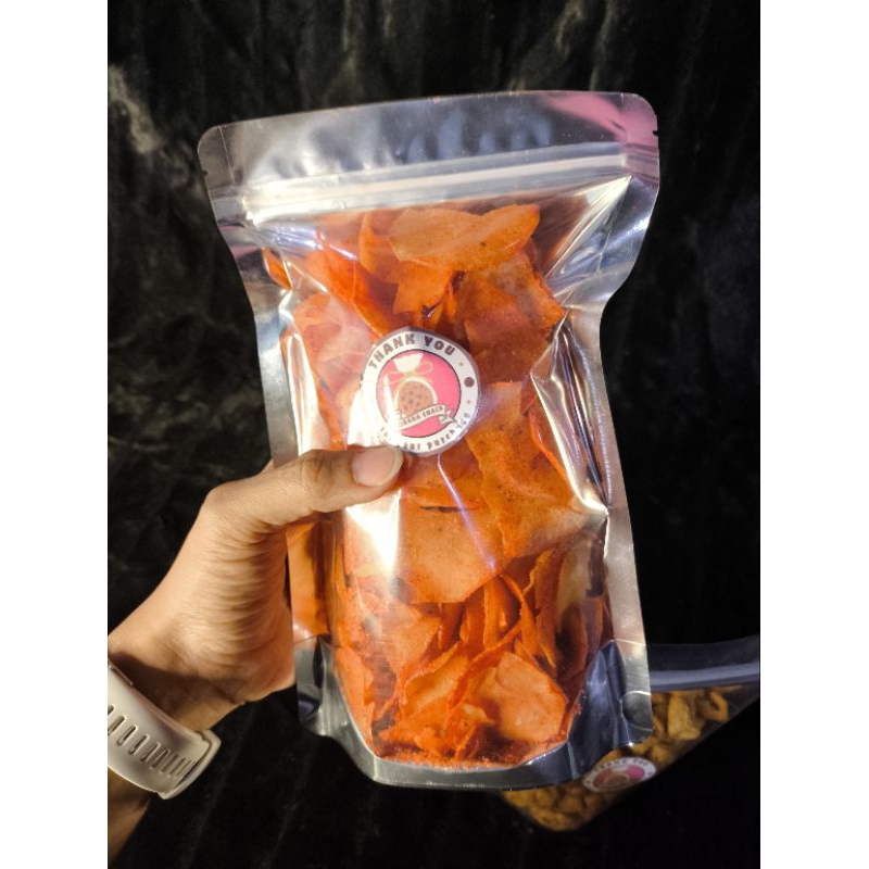 

keripik maici/keripik maicih/kripik singkong pedas , gurih , nikmat