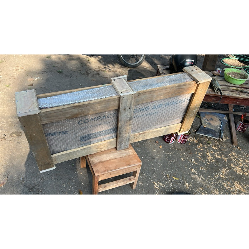 

ekstra packing buble wrap dan kardus dua lapis